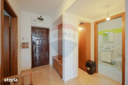 Apartament 3 camere, închiriere - Prima Nufărul, Parcare inclusă