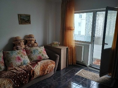 Închiriez apartament 2 camere mobilat utilat