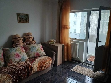Închiriez apartament 2 camere mobilat utilat