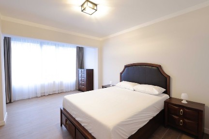OCAZIE! Inchiriez apartament mobilat si utilat