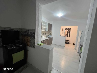 Ap 3 Camere 2 Balcoane Etaj 2 zona Girocului Martirilor 117.000 euro