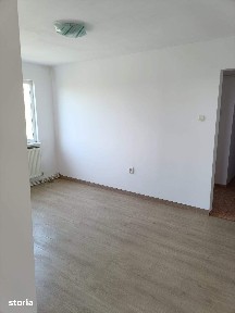 Apartament 2 camere, zona Apollo