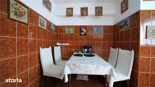 3 camere | 2 bai | 3 balcoane | etaj 48 | Rogerius