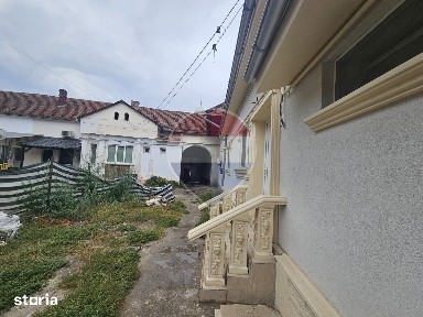 Apartament la casa
