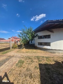 CASA INDIVIDUALA - ZONA EXCELENTA - TOATE UTILITATILE - 4 DORMITOARE