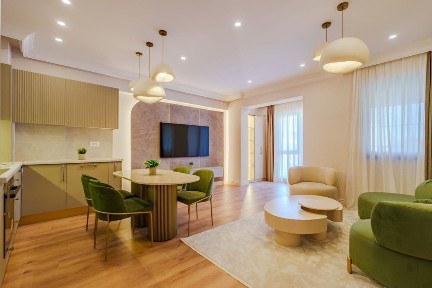 Apartament lux cu 2 camere PİPERA