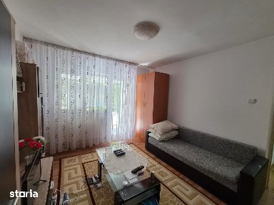 Zona Nord 3 Camere decomandat et 1