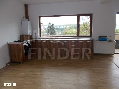 Apartament in vila, 90 mp, 2 dormitoare si 2 bai - Grigorescu, parcare