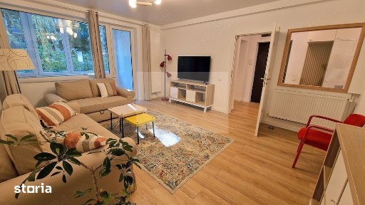 Inchirere apartament cu 2 camere de închiriat | Plopilor |