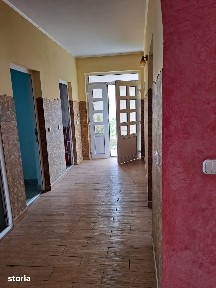 Casă D+P+E din 2007 în Velența (Seleușului) 3cam,2 băi,living,bucătărie