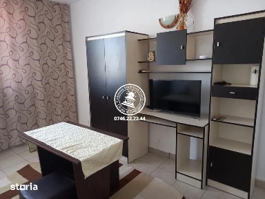 Apartament 1 Camera de vanzare Podu Ros