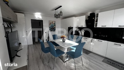 Apartament de vanzare 3 camere decomandate loc parcare Selimbar