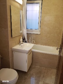 Apartament 2 cu Camere Decomandate De Inchiriat, Str Aregsului,Cornisa