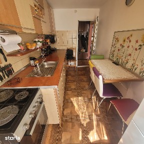De vanzare apartament cu 4 camere Bld Grivitei