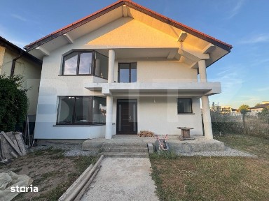 Casa P+M deosebita, 512 mp teren, 2 deschideri - Selgros / Casa Noas