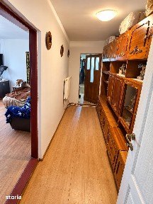 OAZĂ DE LINIȘTE ÎN HOLT - CASĂ + 1.800 MP TEREN