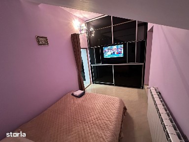 Casă de închiriat cu 2 camere în zona Centru