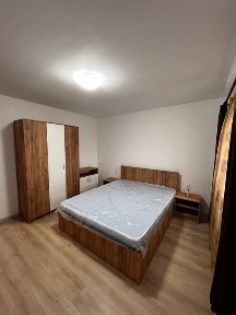 Închiriez apartament cu 1 camera