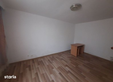Apartament 1 camera Central, 47 metri, etaj parter Cod:161282
