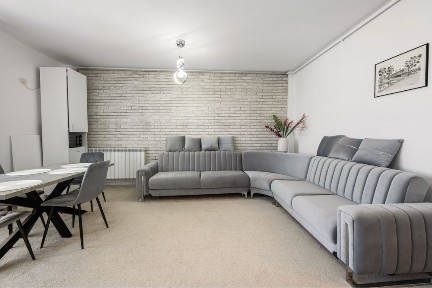#Studio modern spatios ideal de vacanta sau investitie - Mamaia Nord - Bloc nou 2025