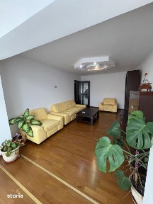 Apartament 3 camere, 82 mp, zona Ultracentral