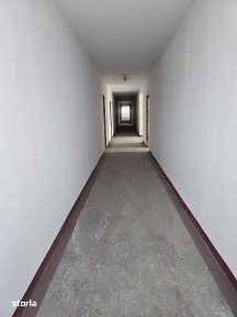 Vand bloc cu 4 etaje