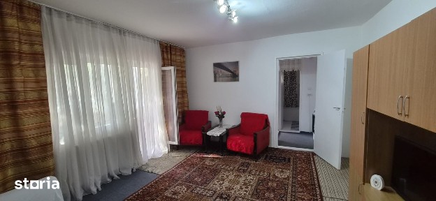 Ap 2 Camere Centrala gaz zona Soarelui 330 euro