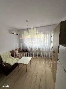 Garsoniera etaj 2 zona UMT