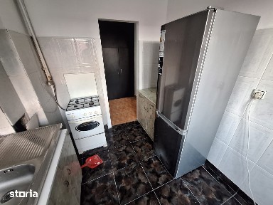 Apartament primitor 2 camere Ploiești, Str. Romană nr. 92