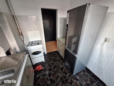 Apartament primitor 2 camere Ploiești, Str. Romană nr. 92