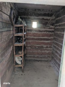 Vand cabana casa de lemn la Poiana Horea Belis