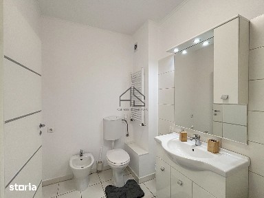 De închiriat | 2 camere | Bucătărie închisă | Centrală proprie | ARED