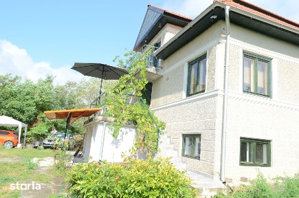 Casa renovata la tara complet -mobilata si utilata