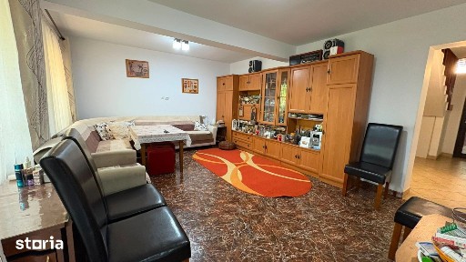 Casă din cărămidă 250 mp (utili 205 mp) + teren 761 mp, Aroneanu, Iasi