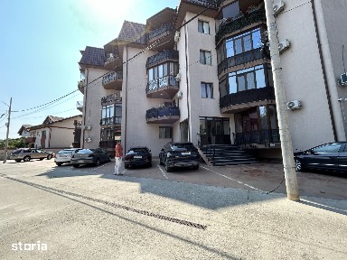 Apartament de vânzare. (Zona Dobroești)