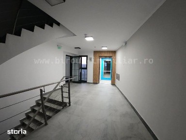 3 CAMERE 99mp, VEDERE FRONTALĂ LA LAC, PARCARE INCLUSA - 120000 + tva