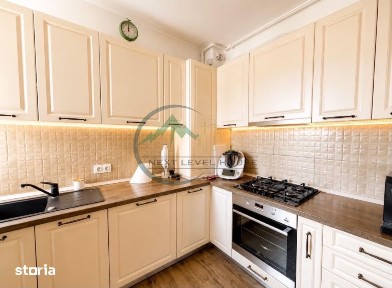 Apartament 3 camere, 2 bai, 2 balcoane, Qualis I, loc parcare