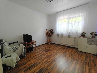 Particular, Ap Floresti Cluj, zona Cetatea Fetei, langa padure