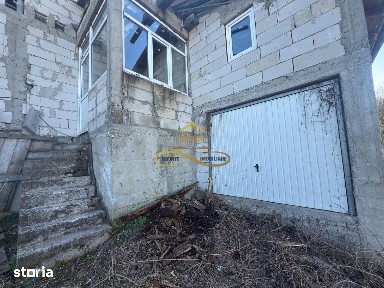 Casă P+M la roșu + teren 1.239 mp - Sărata (Bacău)
