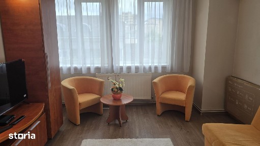 Inchiriez apartament 2 camere decomandat in Deva, zona Gojdu, etaj 2