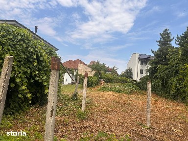 Casă ultracentrală din cărămidă-800 mp teren- necesita renovare