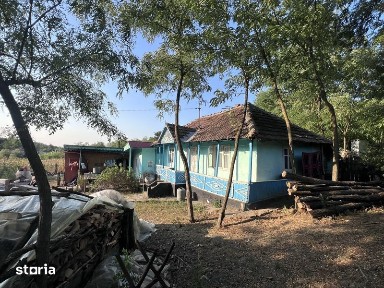 Casa de vanzare - Vaslui - sat Cotic