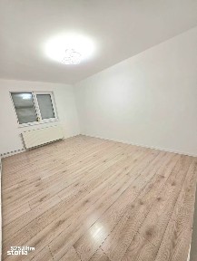 Apartamet cu 3 camere renovat din temelii - zona M9