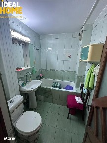 Apartament 3 camere decomandat Piata Nicolina
