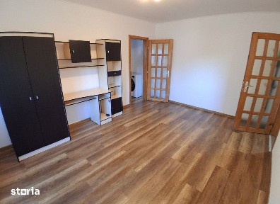 2 camere semidecomandat Pacurari Posta 42 mp et.3 liber Cod:163292