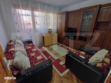 Apartament de vanzare, 2 camere, 42 mp, zona 9 Mai