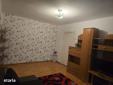 Apartament 2 camere, zona Gardu