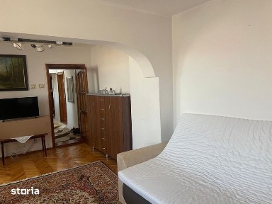 Apartament 3 camere de inchiriat