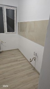 Vand apartament 4 camere,Dacia,et.3
