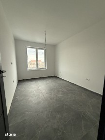 SAD, 53 mp utili, open-space, parter, bloc nou - Esso Giroc